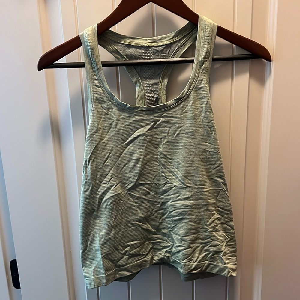 LuLuLemon green top shirt tank women’s XS